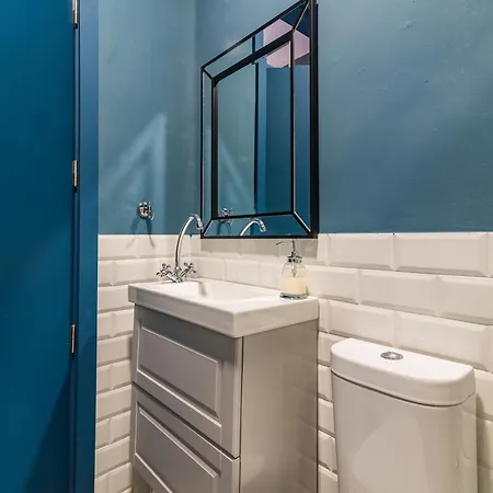 Daire Home2book Bright Retreat With Terrace, Vegueta Las Palmas de Gran Canaria