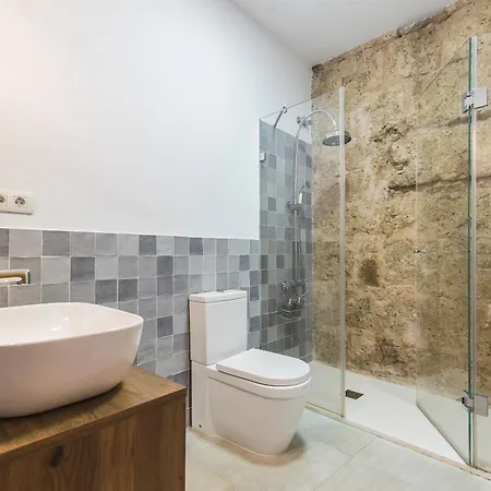 Daire Home2book Bright Retreat With Terrace, Vegueta *